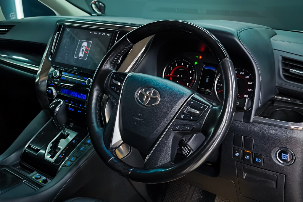 TOYOTA ALPHARD 2.5 S C Package AT ปี 2022 #9