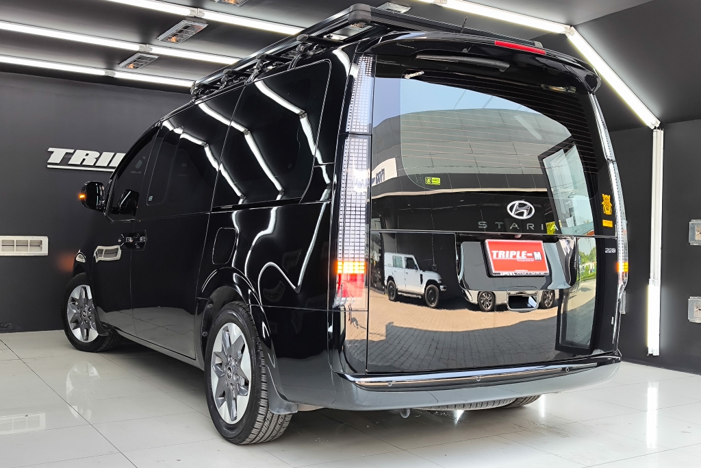 HYUNDAI STARIA 2.2 SEL AT ปี 2022 #3