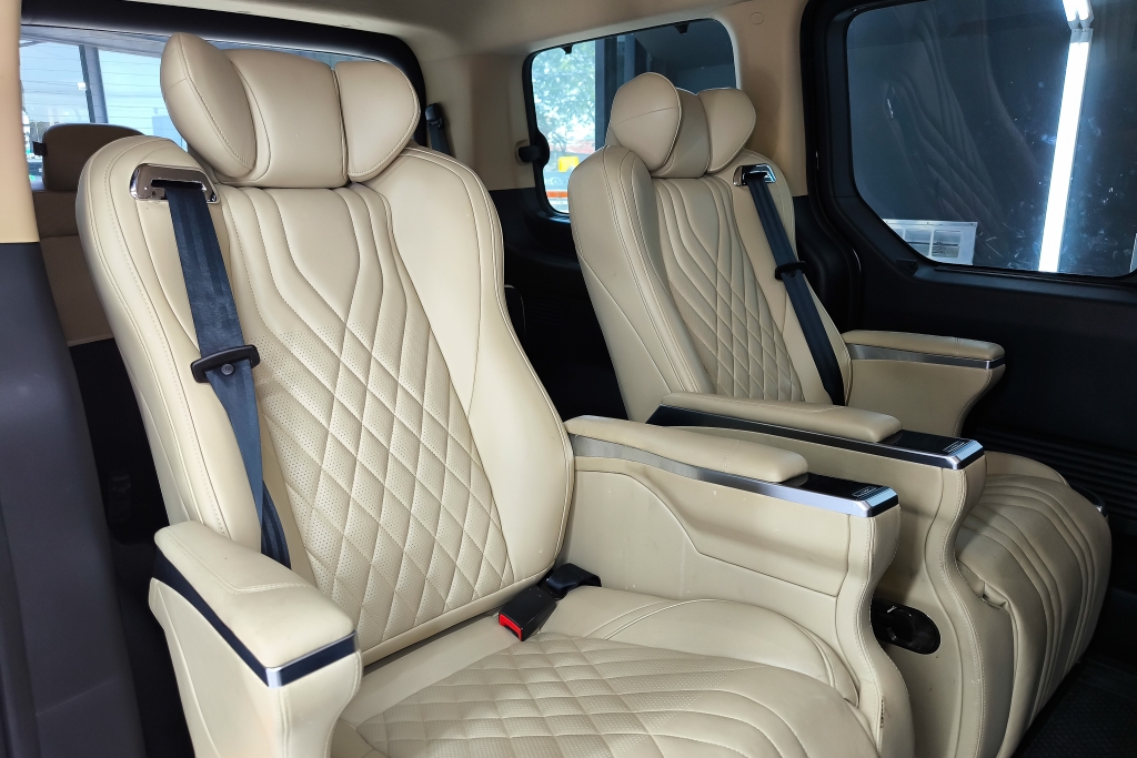 HYUNDAI STARIA 2.2 SEL AT ปี 2022 #7