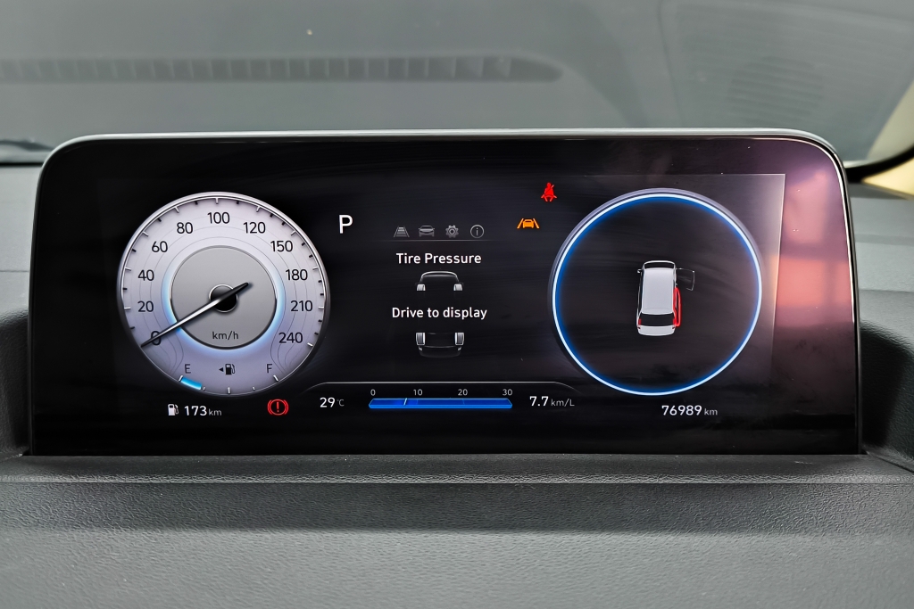 HYUNDAI STARIA 2.2 SEL AT ปี 2022 #10