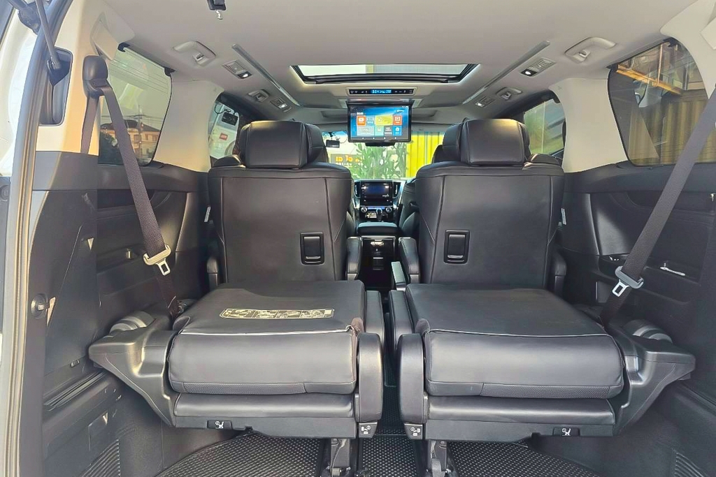 TOYOTA ALPHARD 2.5 S C Package AT ปี 2022 #16