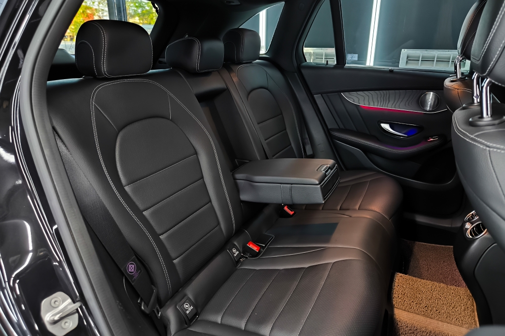 MERCEDES-BENZ GLC-CLASS GLC 220d AMG AT4WD. ปี 2020 #11