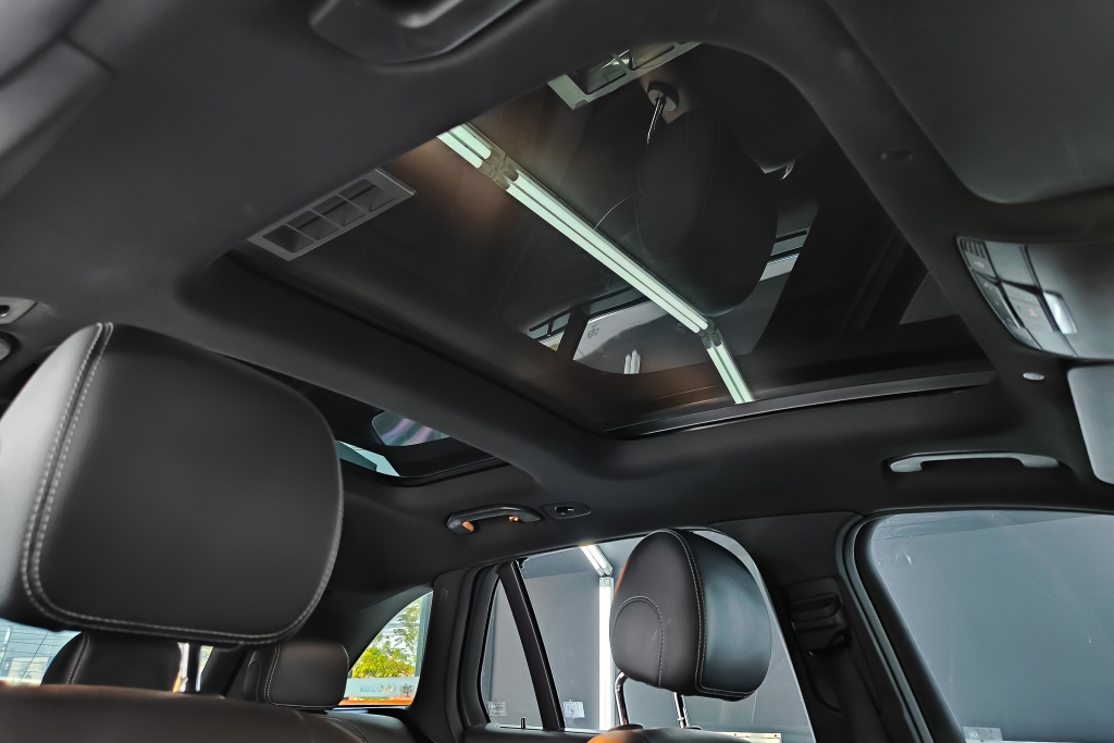 MERCEDES-BENZ GLC-CLASS GLC 220d AMG AT4WD. ปี 2020 #12