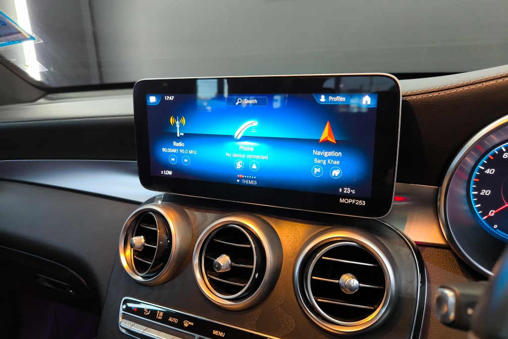 MERCEDES-BENZ GLC-CLASS GLC 220d AMG AT4WD. ปี 2020 #13