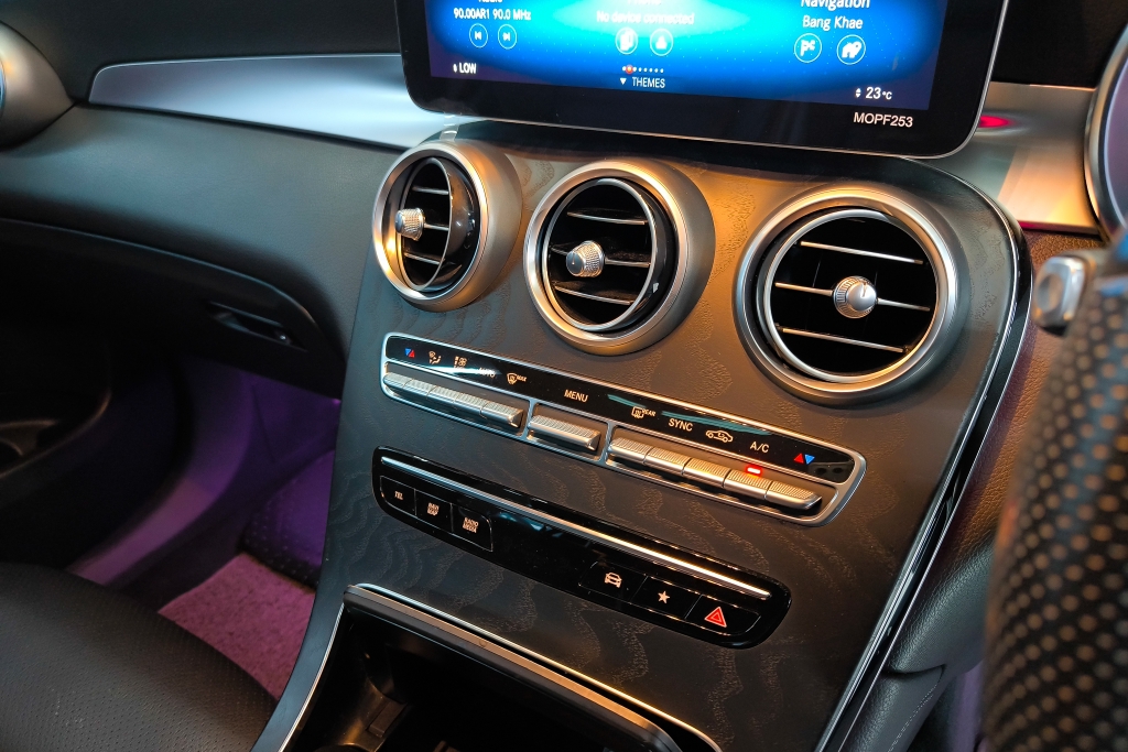 MERCEDES-BENZ GLC-CLASS GLC 220d AMG AT4WD. ปี 2020 #14