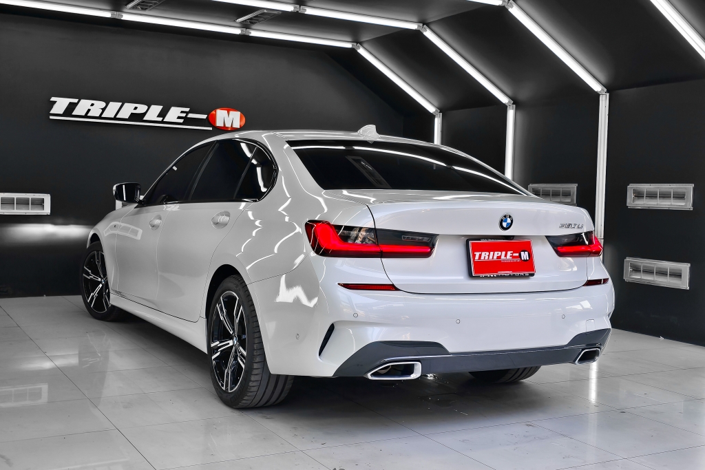 BMW SERIES 3 330Li M Sport AT ปี 2022 #3