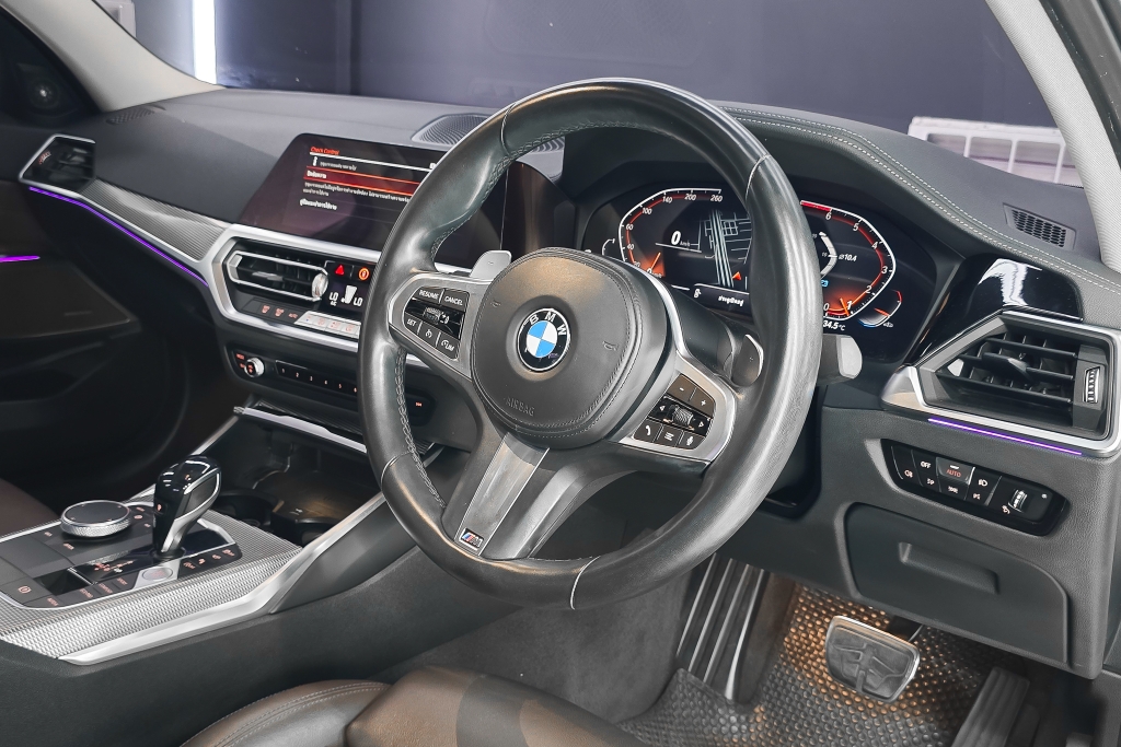 BMW SERIES 3 330Li M Sport AT ปี 2022 #6
