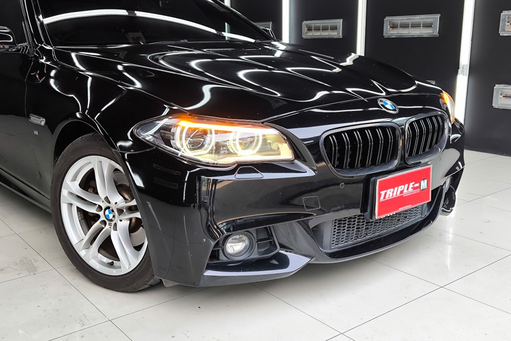BMW SERIES 5 525d AT ปี 2016 #4