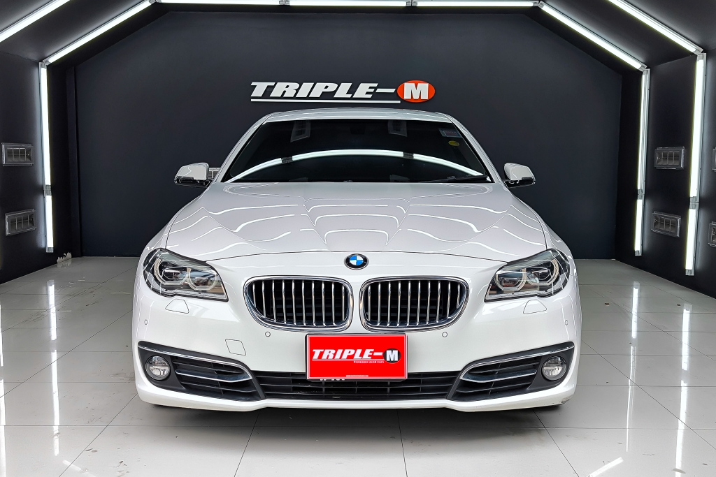 BMW SERIES 5 525d AT ปี 2016 #2