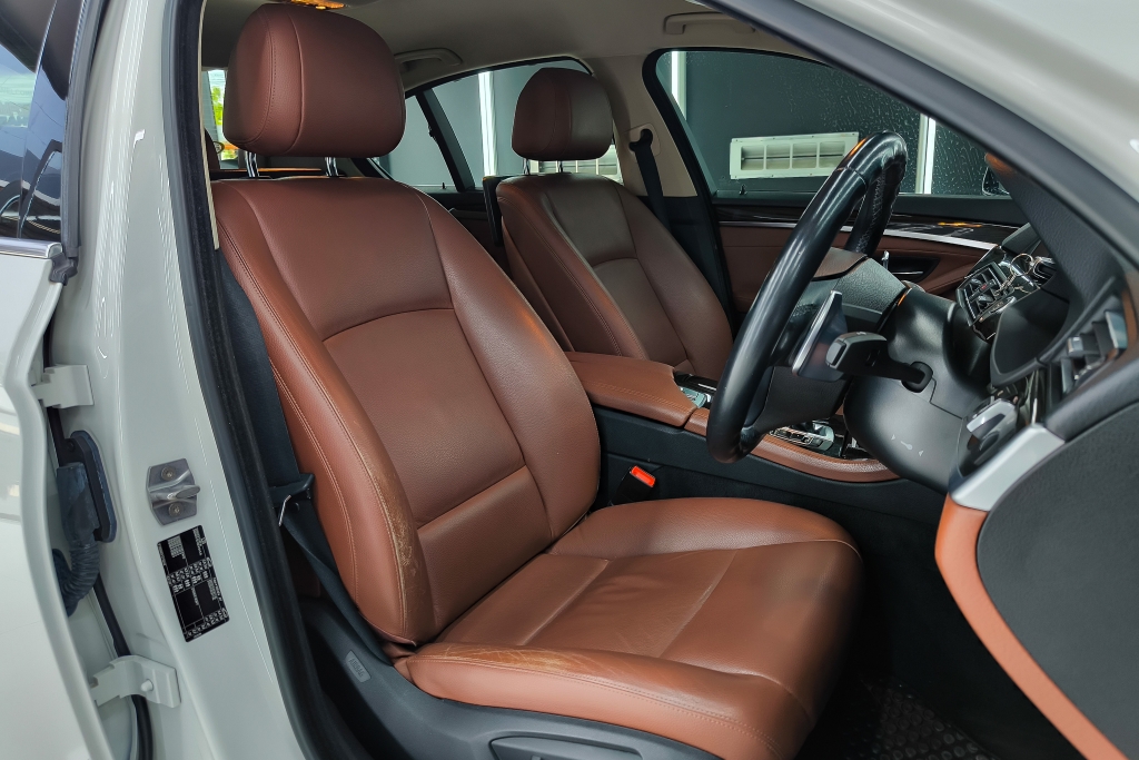 BMW SERIES 5 525d AT ปี 2016 #11