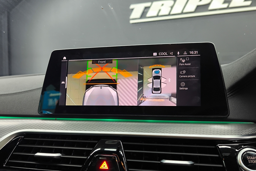 BMW SERIES 5 530e M sport AT ปี 2020 #8