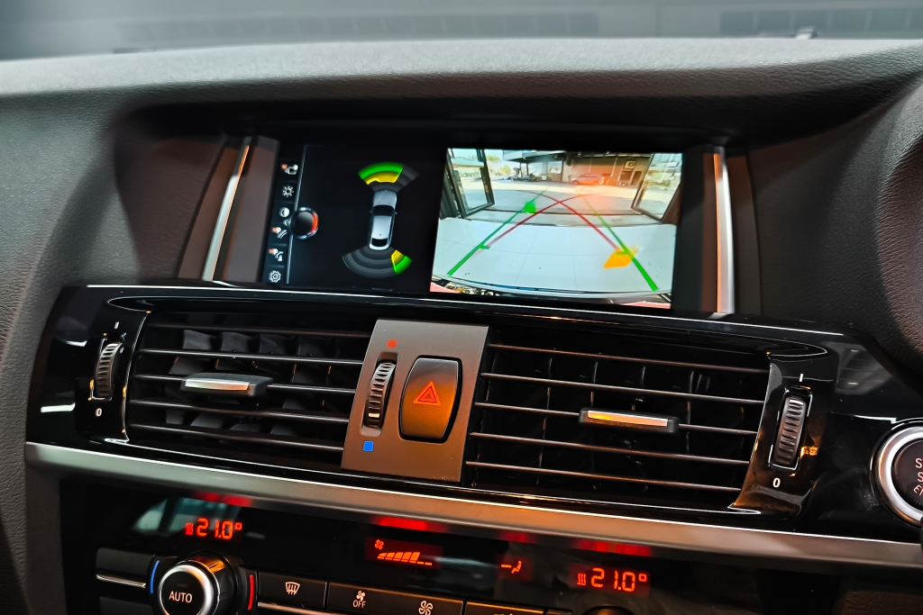 BMW X4 xDrive 20d AT ปี 2019 #8