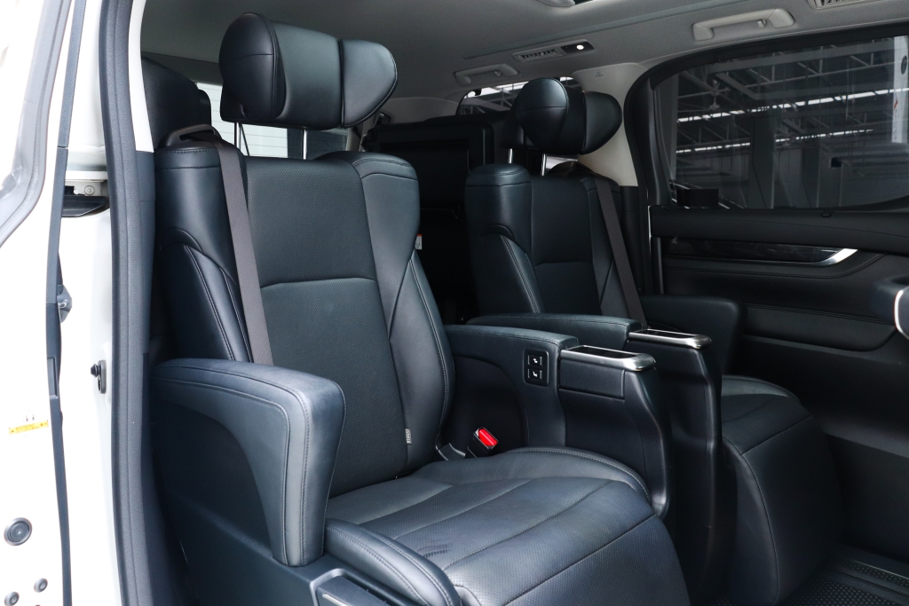 TOYOTA VELLFIRE 2.5 ZG Edition AT ปี 2020 #7