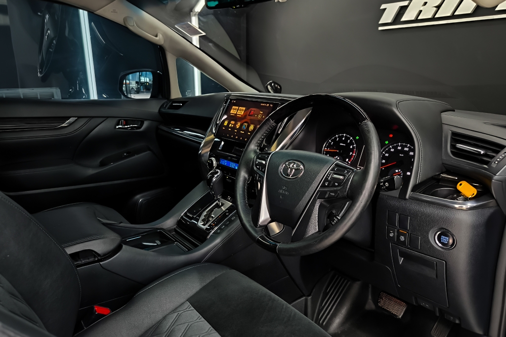 TOYOTA ALPHARD 2.5 SC Package AT ปี 2016 #4