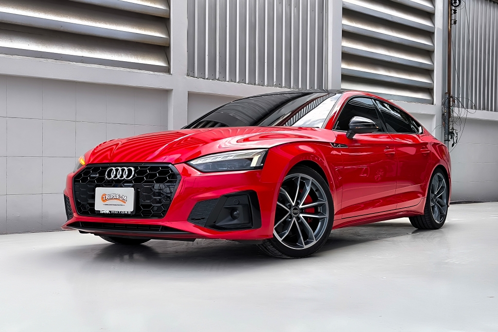 AUDI A5 โฉมปี (16-ปัจจุบัน) Sportback 2.0 45 TFSI quattro S-Line AT4WD. ปี 2023 ราคา 1,559,000.- (#C2026081801)