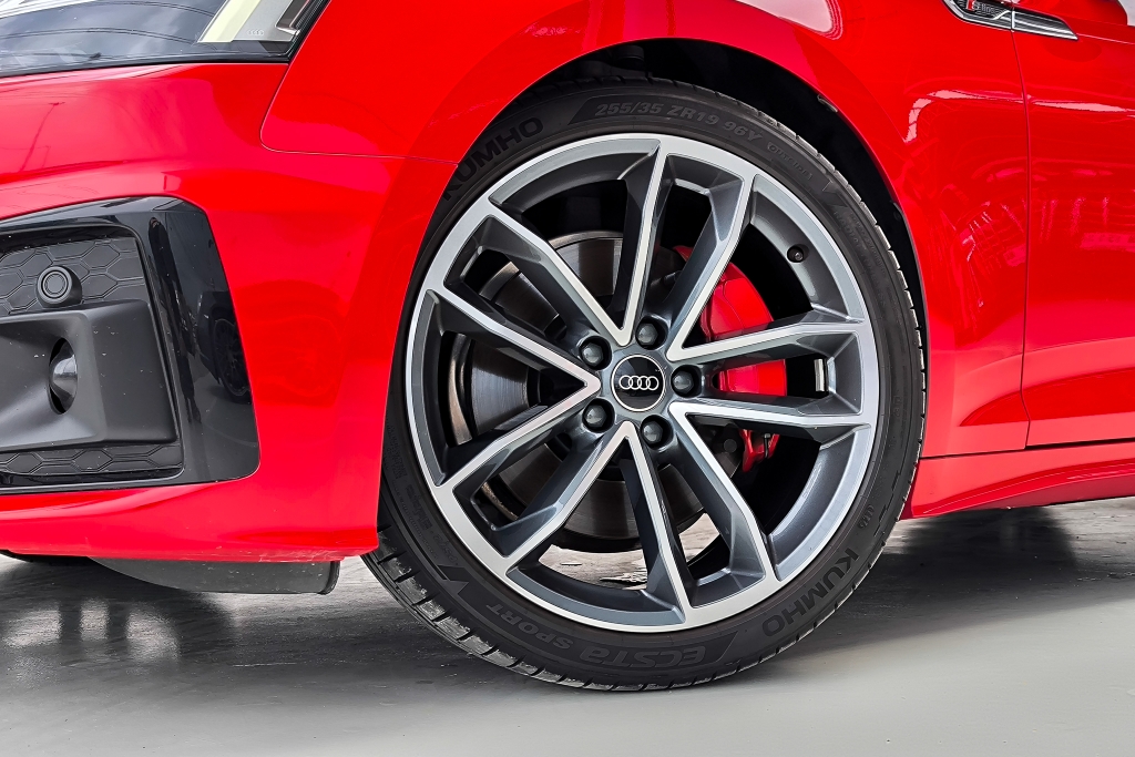 AUDI A5 Sportback 2.0 45 TFSI quattro S-Line AT4WD. ปี 2023 #4