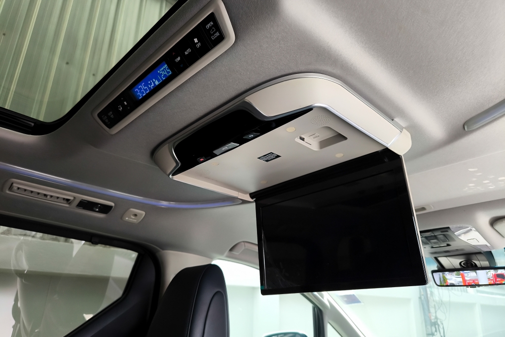 TOYOTA ALPHARD 2.5 S C Package AT ปี 2023 #7