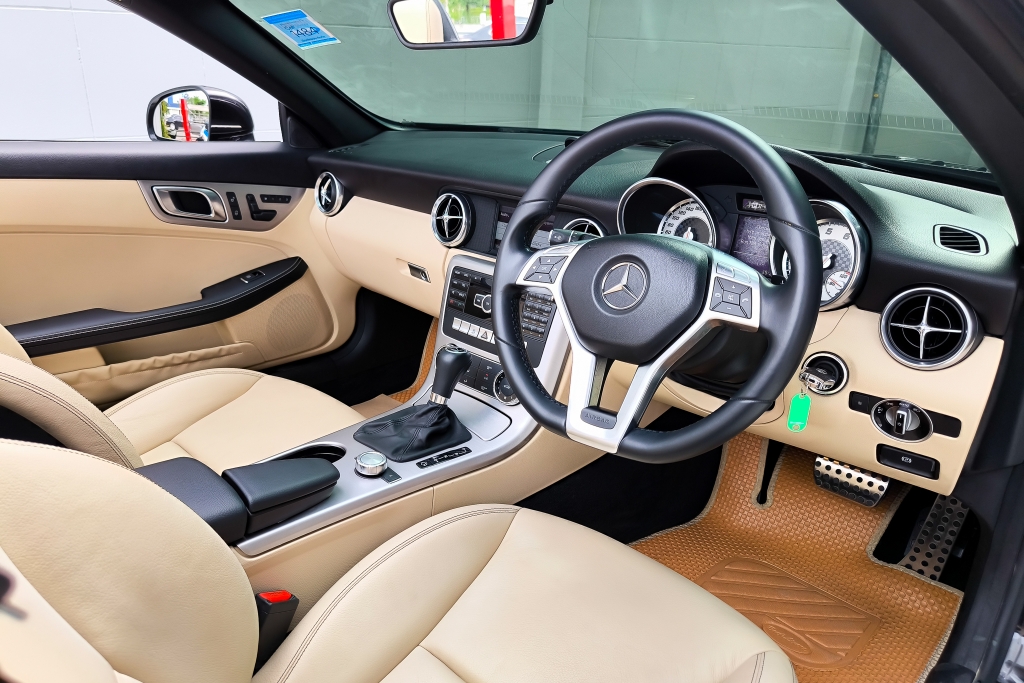 MERCEDES-BENZ SLK-CLASS SLK 200 AT ปี 2013 #4
