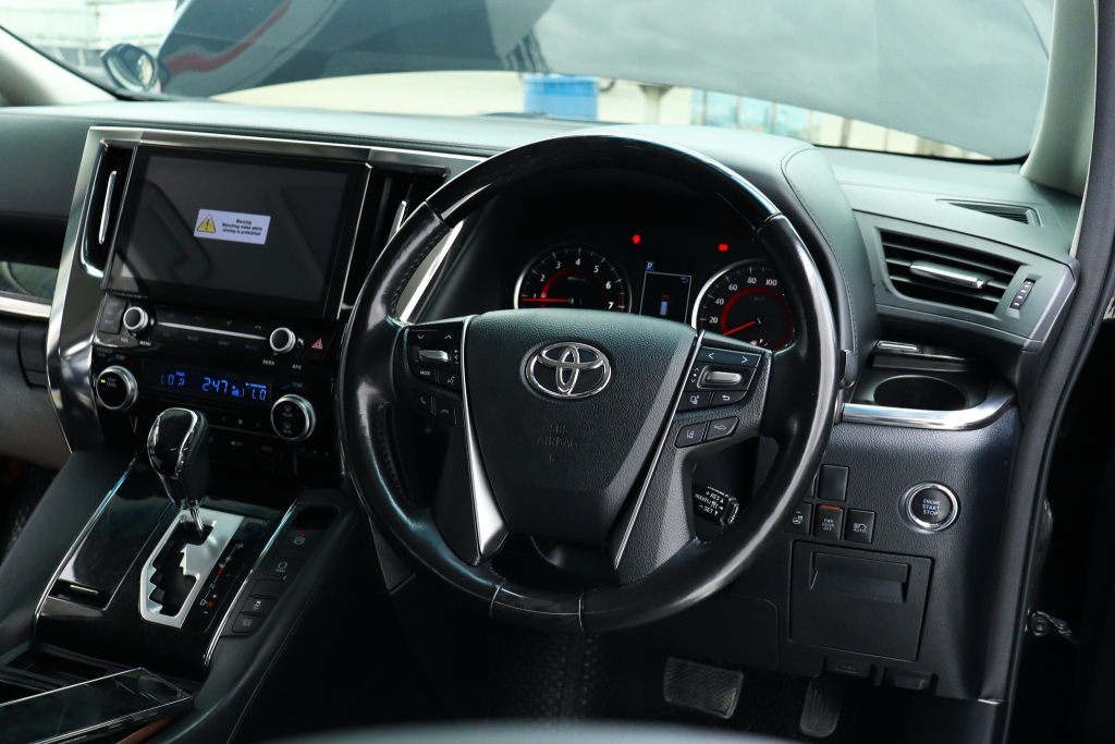 TOYOTA ALPHARD 2.5 S C Package AT ปี 2020 #10