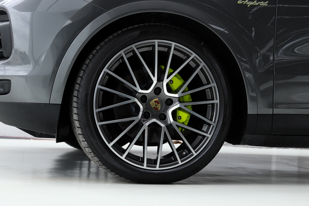 PORSCHE CAYENNE 3.0 E-Hybrid Coupe AT ปี 2022 #4