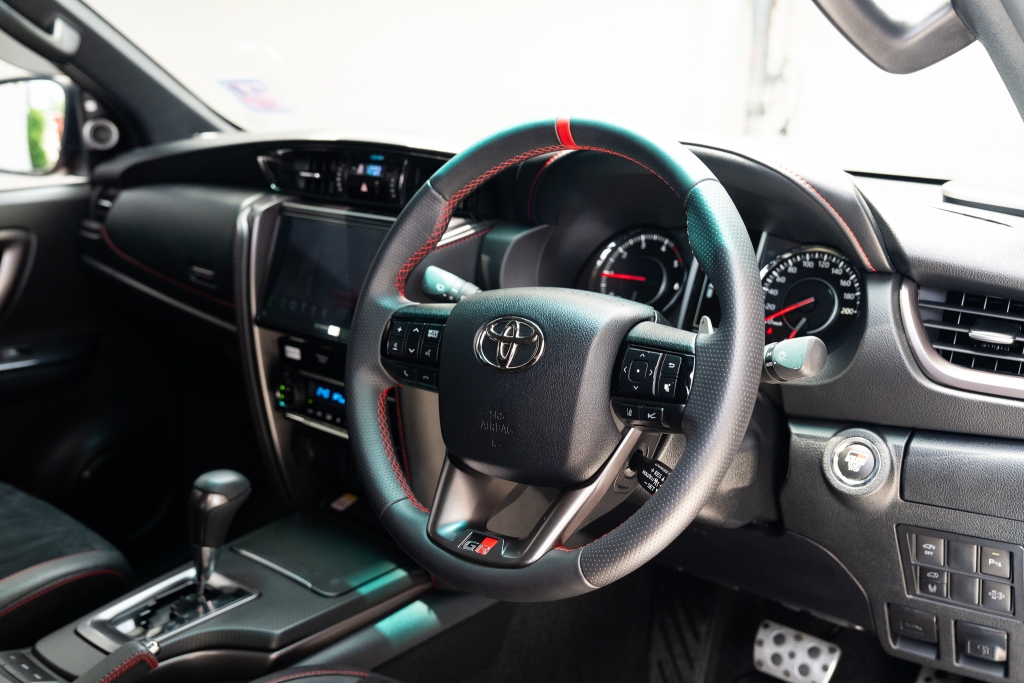 TOYOTA FORTUNER 2.8 GR SPORT 4WD AT4WD. ปี 2024 #8
